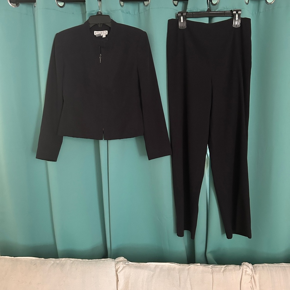 Dress Barn Classic Black Women's Pantsuit